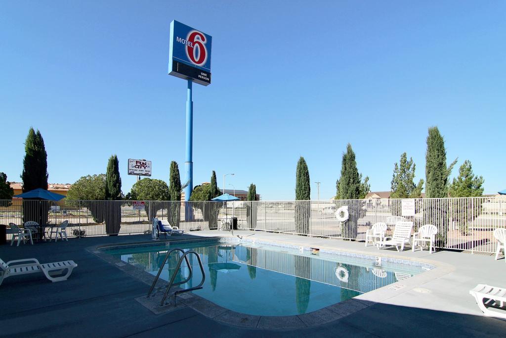 Motel 6-Carlsbad, Nm Exteriör bild